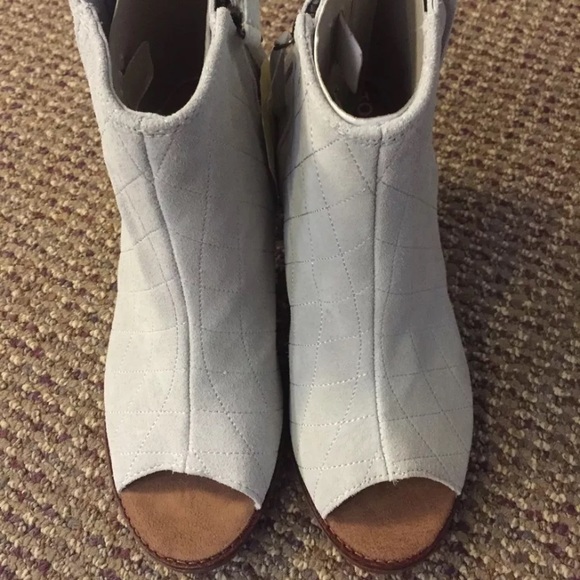 Toms Shoes - Tom’s Majorca Peep Toe Sandals